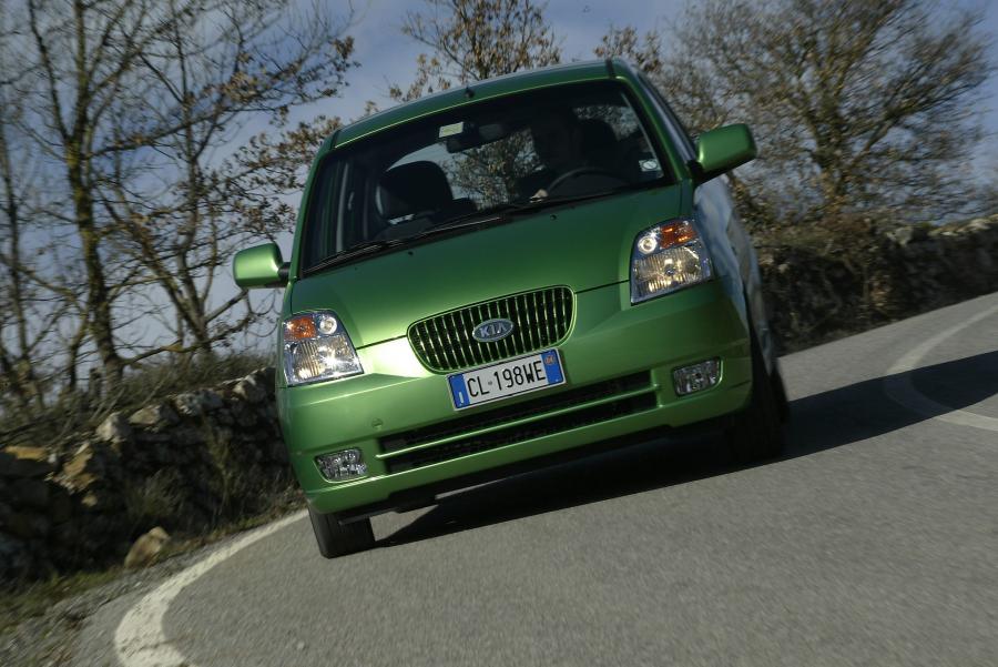  Kia Picanto 2005 года  (фото 38 из 126)